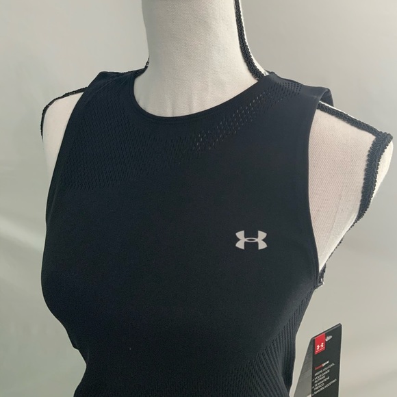 Under Armour Heat Gear Fitted Tank Size Medium NWT - Picture 2 of 8